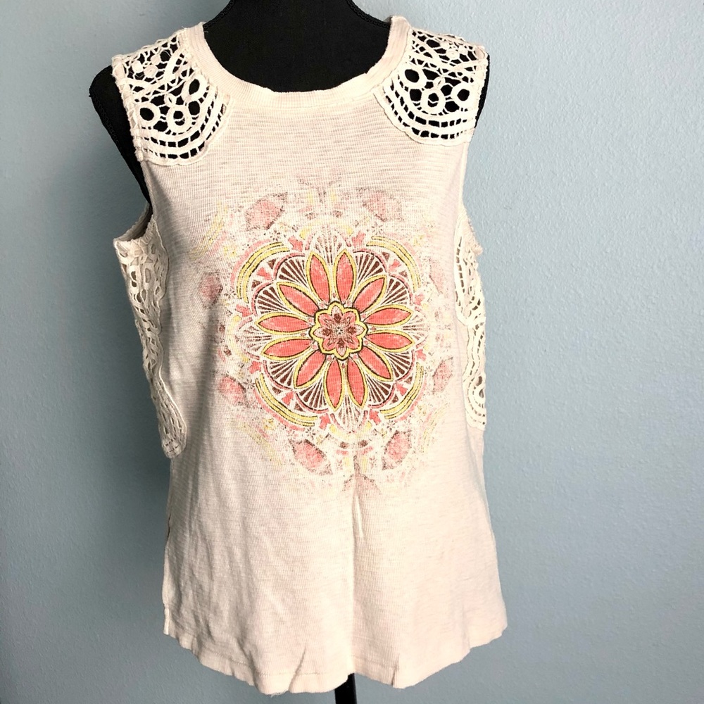 Democracy• Crochet Tank